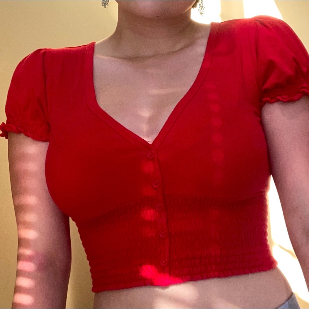 cute red crop top for summer!